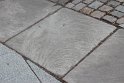 ER_30 Bodenplatten Altstädter Kirchenplatz Sandstein angeschnitte Rinnenschüttung
