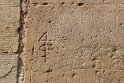 Gravur in der Fassade der Peterskirche - es könnte sich um eine Steinmetzsignatur handeln